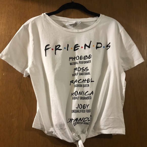 Primark Tops - 🌻Friends white T-shirt